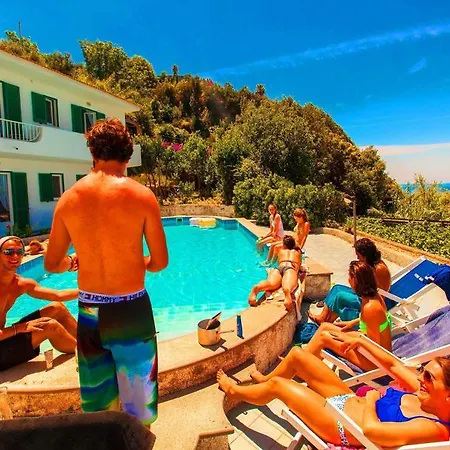 Hotel Paradise 2*